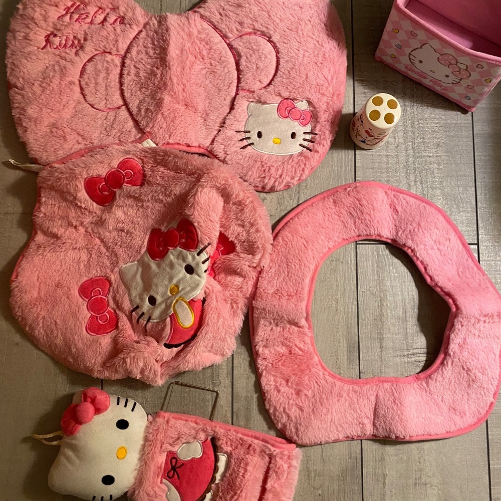 HELLOKITTY